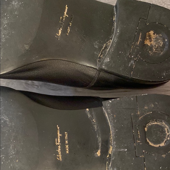 Salvatore Ferragamo Black Oxford Leather Shoes - Picture 3 of 3